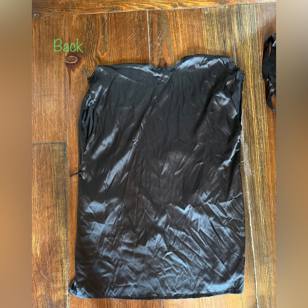 Victoria Secret Satin Robe Small - Picture 3 of 5